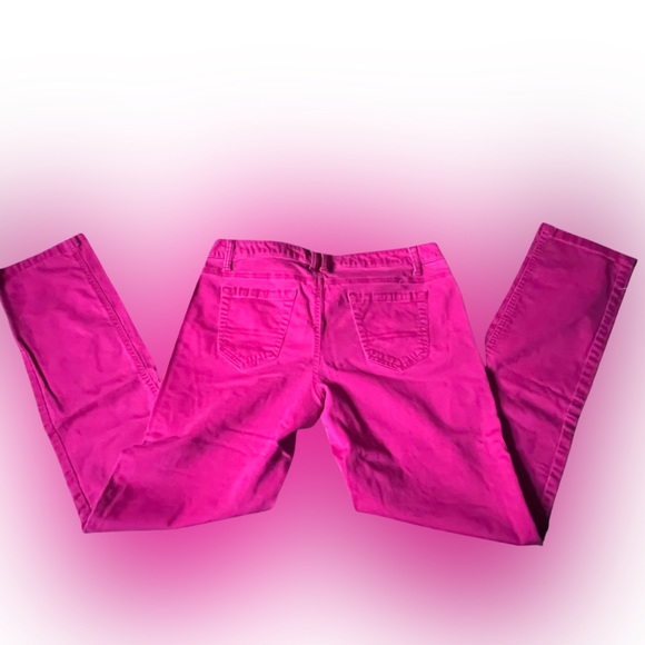Pink Jeans - Picture 2 of 3